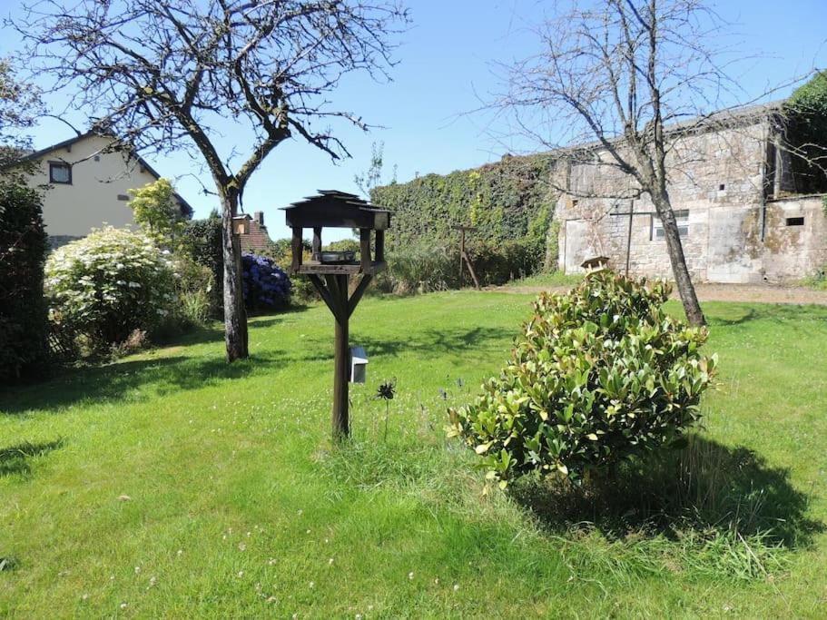 Bienvenue A La Seliniere ! Villa Champ-du-Boult Exteriör bild